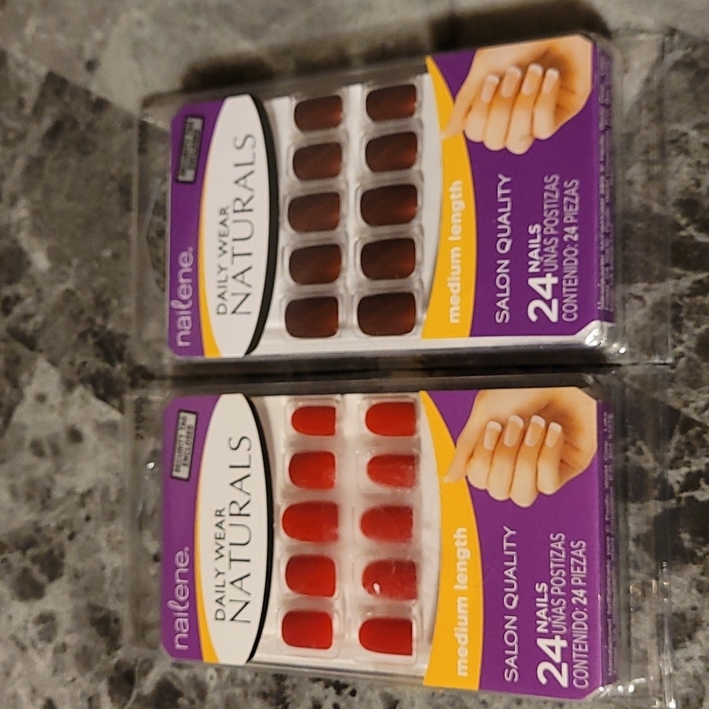 Nailene Press-on naturals nails